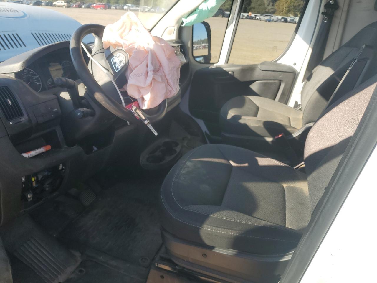 RAM PROMASTER 2500 HIGH