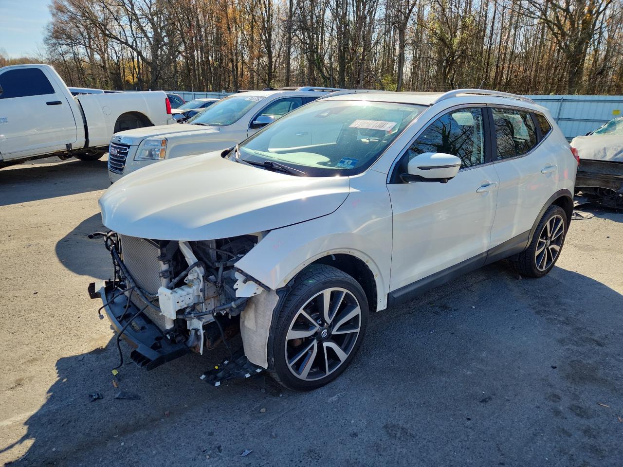 NISSAN ROGUE SPORT S