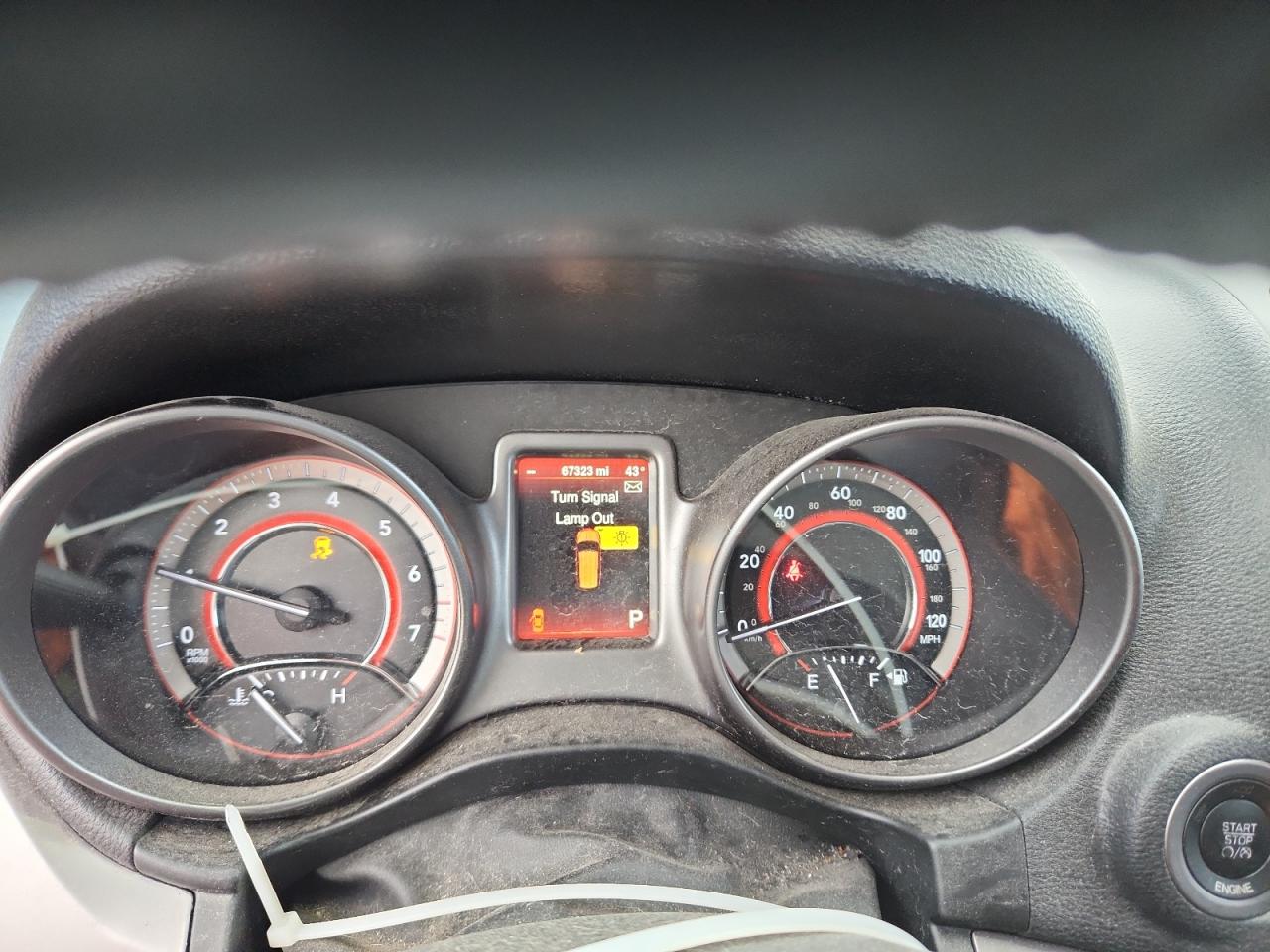 DODGE JOURNEY CROSSROAD