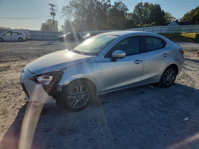 2019 TOYOTA YARIS L #3292417607