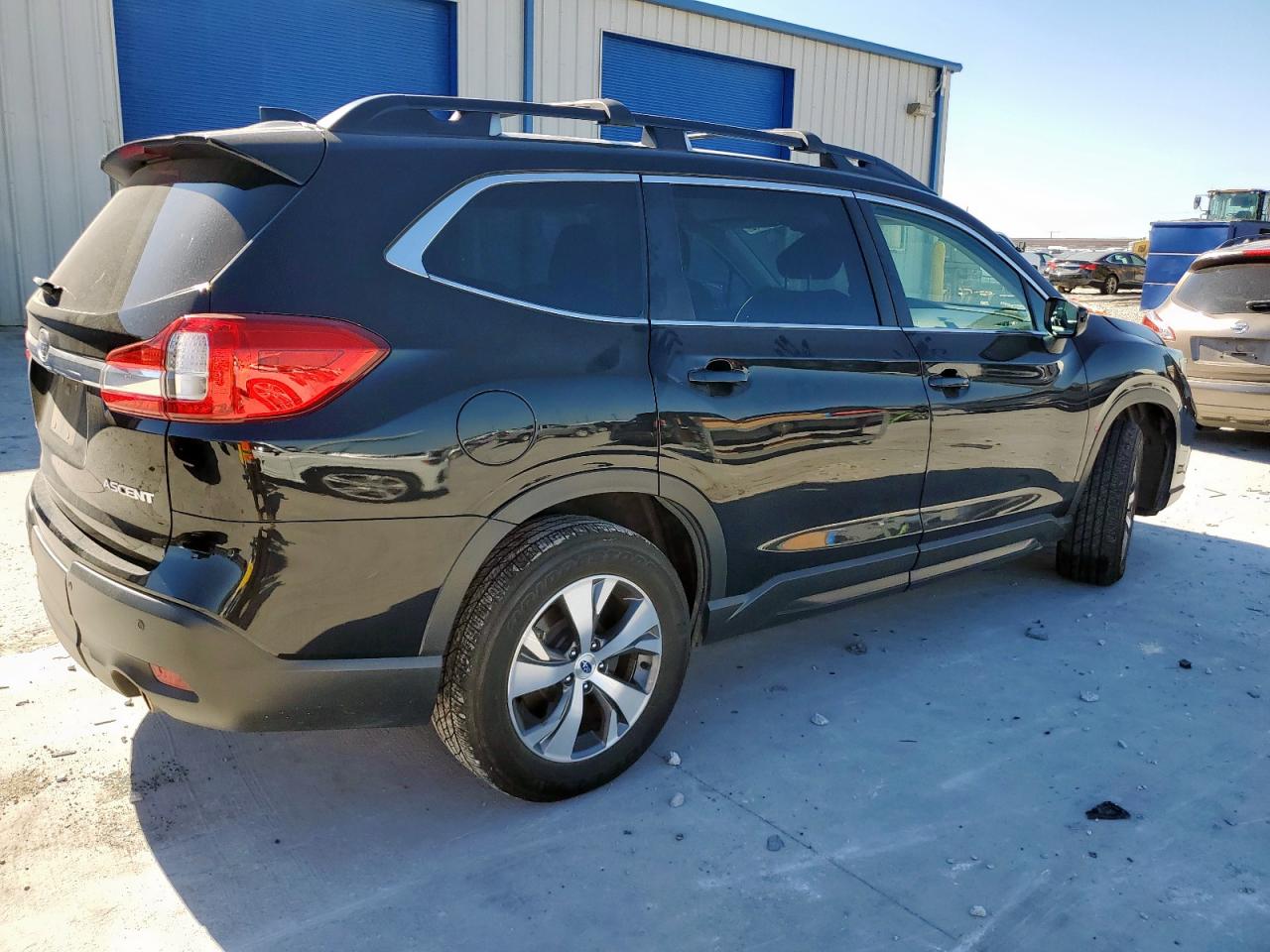 SUBARU ASCENT PREMIUM