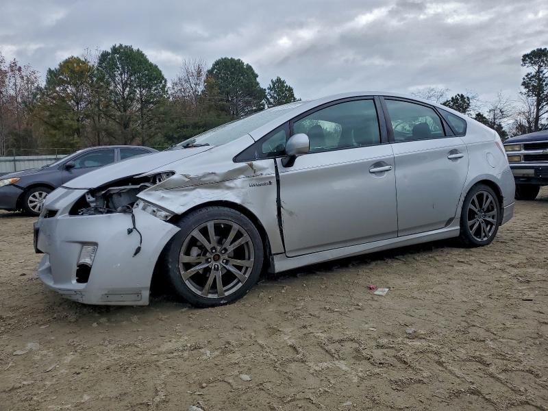 2011 TOYOTA PRIUS #3301834418