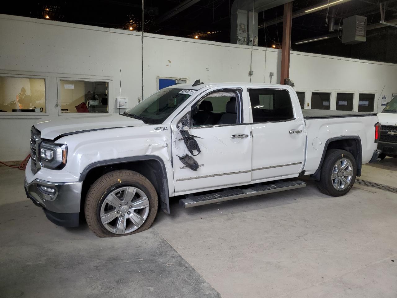 GMC SIERRA K1500 SLT