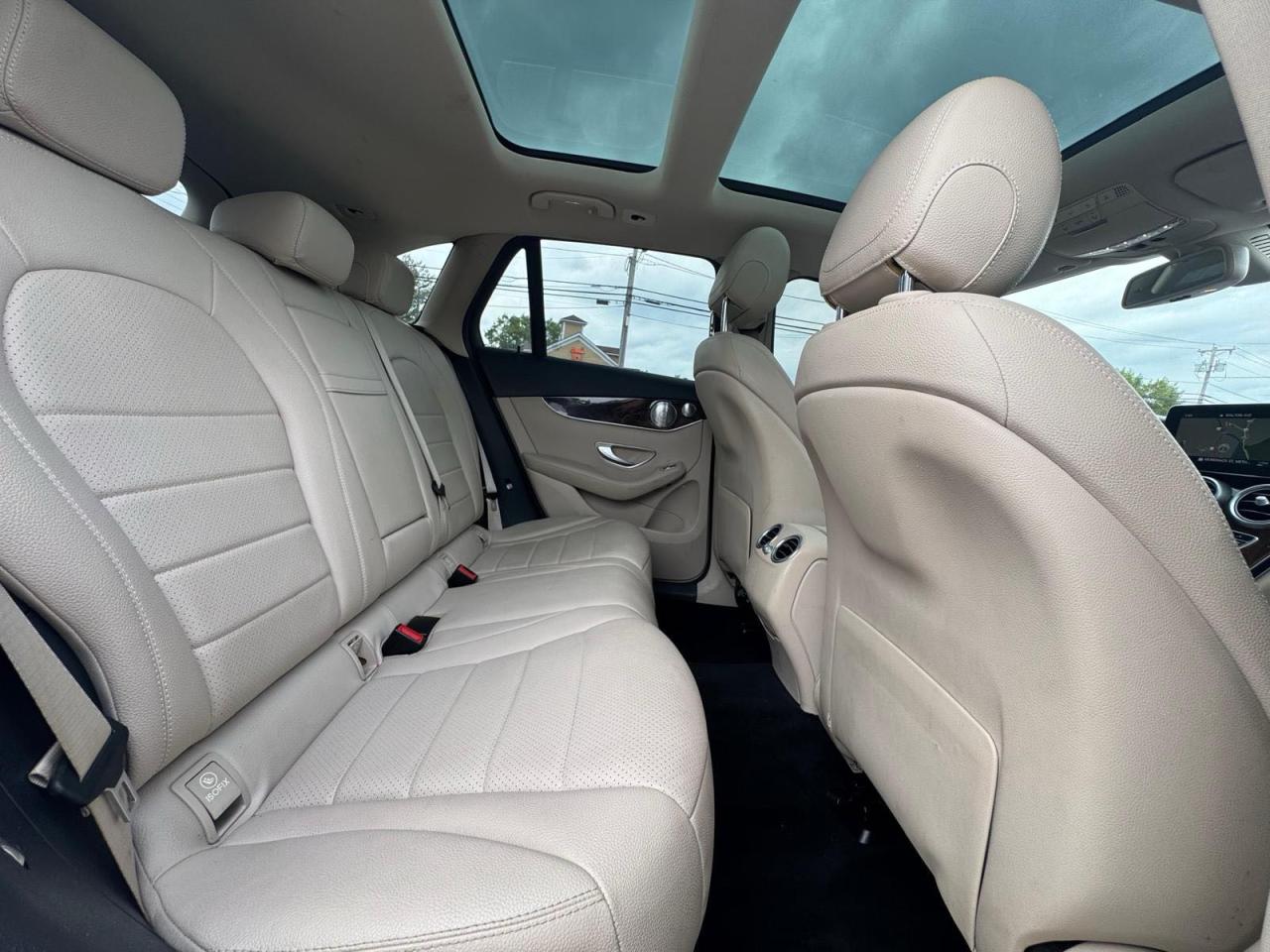 MERCEDES-BENZ GLC-CLASS 300 4MATIC