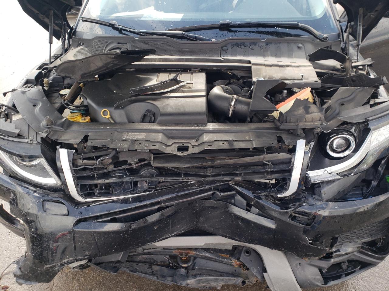 LAND ROVER RANGE ROVER SE