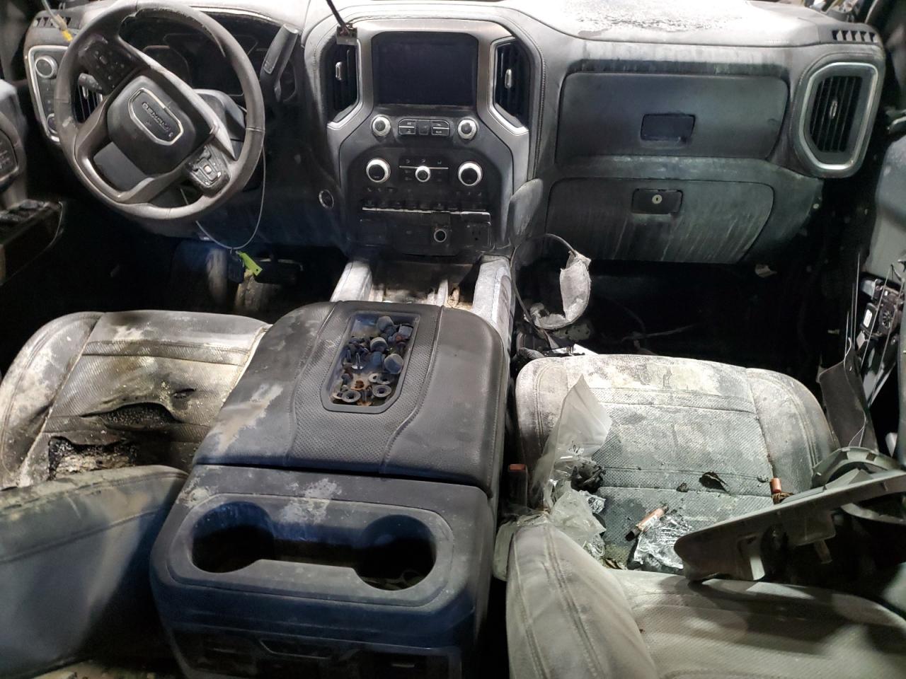 GMC SIERRA K2500 DENALI