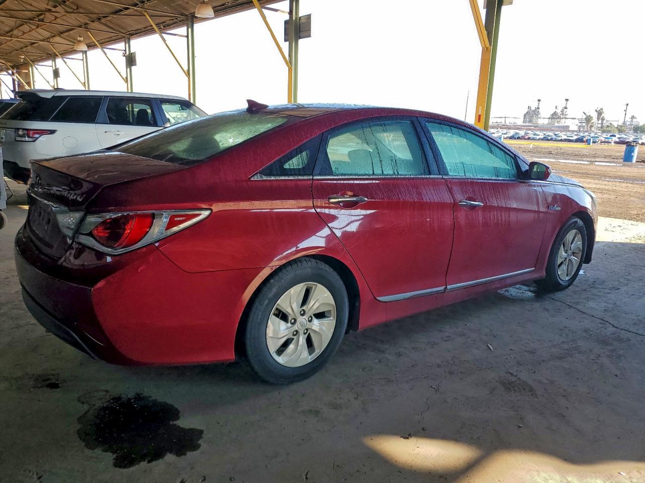 HYUNDAI SONATA HYBRID