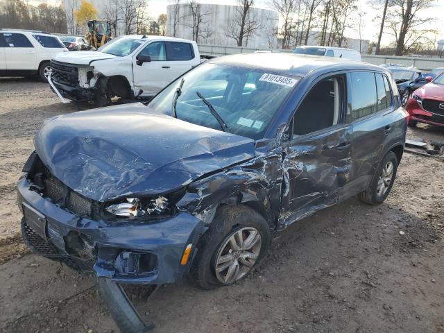2013 VOLKSWAGEN TIGUAN S #3317704116
