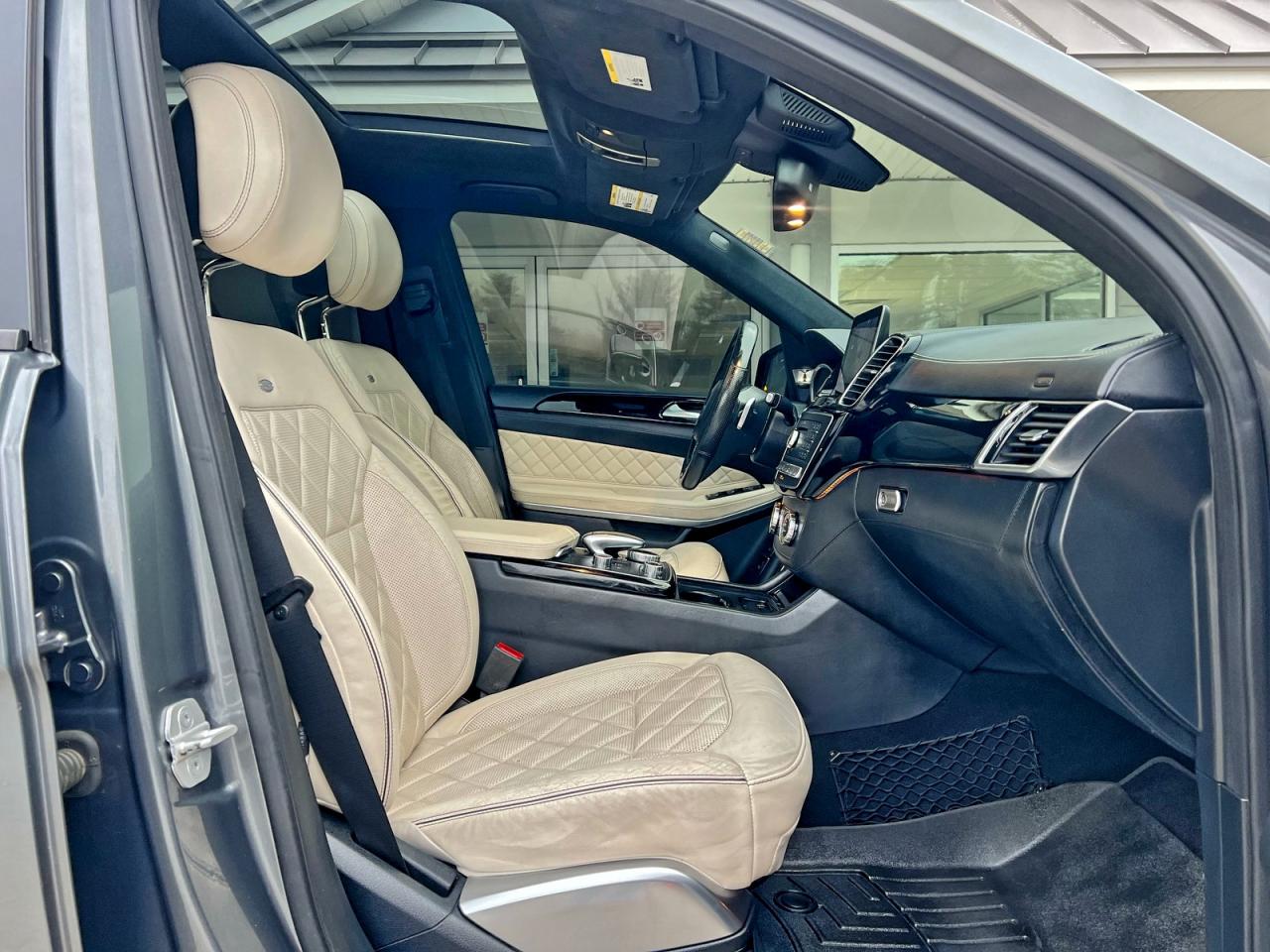 MERCEDES-BENZ GLS-CLASS 550 4MATIC