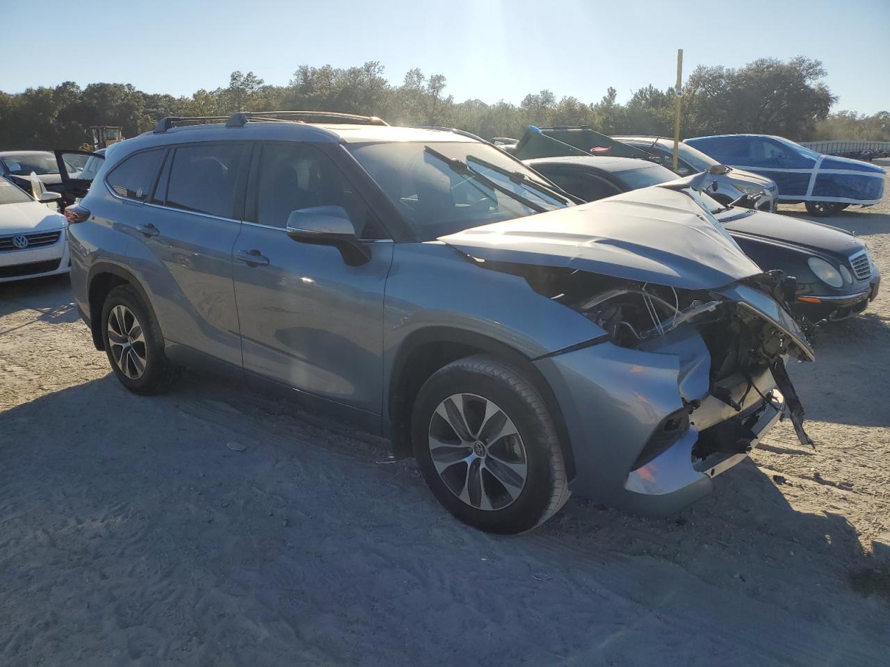 Lot #3302735051 2024 TOYOTA HIGHLANDER