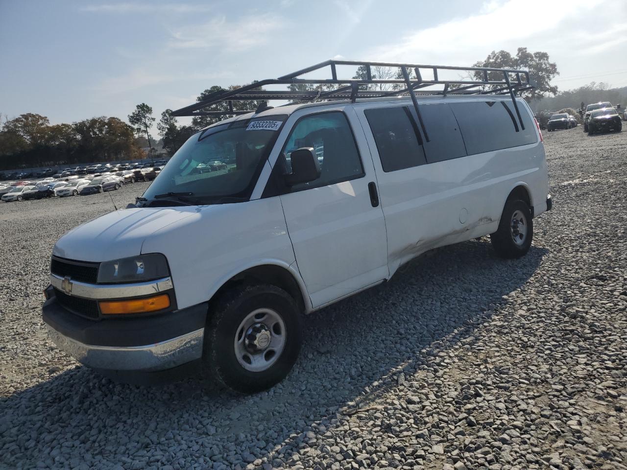 CHEVROLET EXPRESS LT