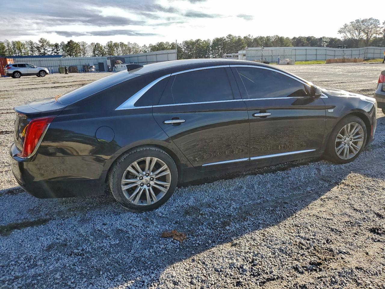 CADILLAC XTS LUXURY