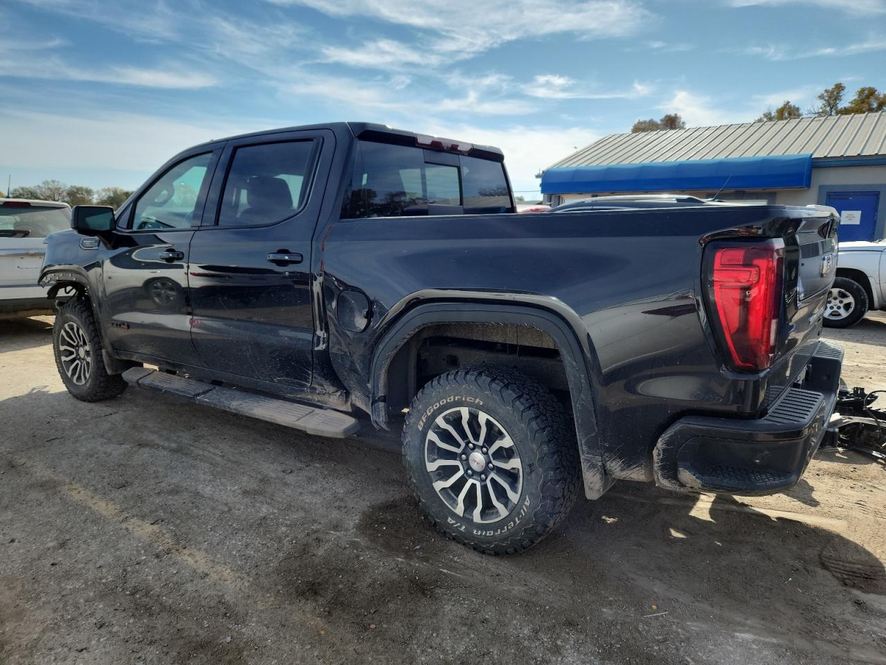 GMC SIERRA K1500 AT4