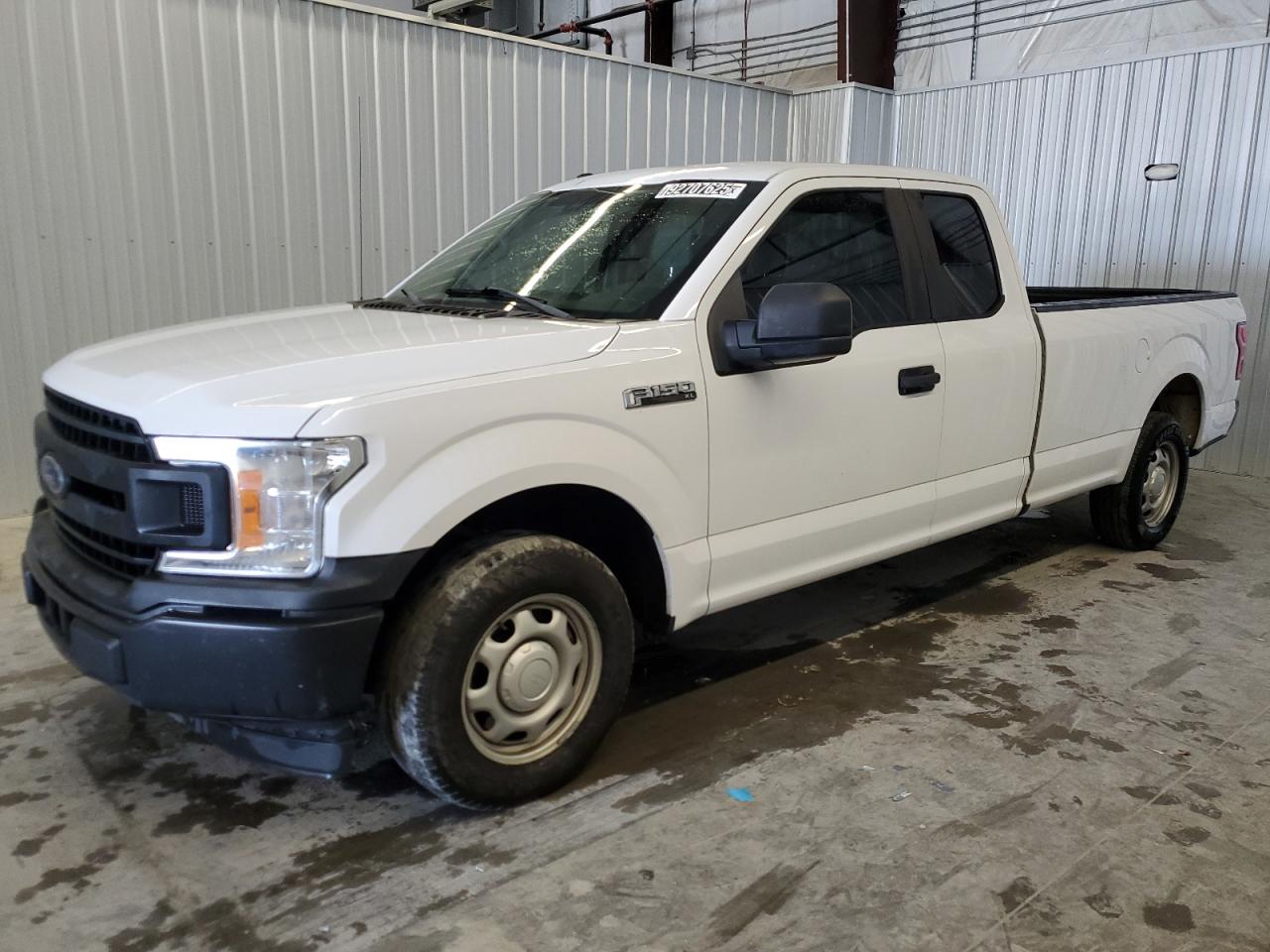 FORD F-150 SUPER CAB