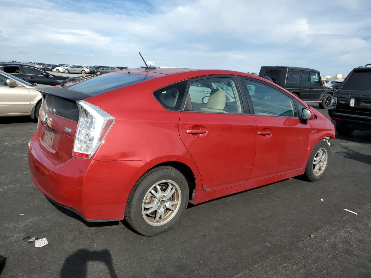 TOYOTA PRIUS