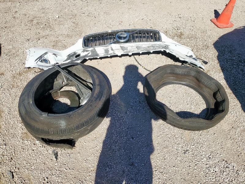 2025 VOLVO XC40 PLUS #3302915074