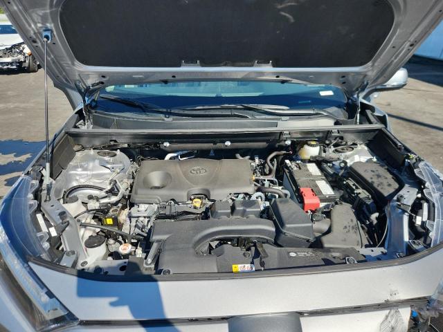 2025 TOYOTA RAV4 XLE P #3292551699