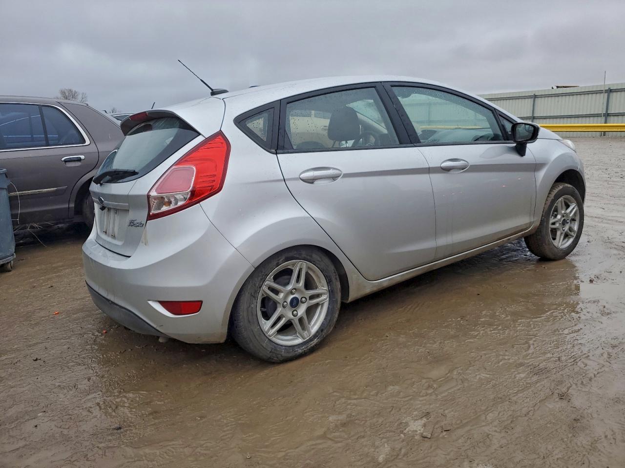 FORD FIESTA SE
