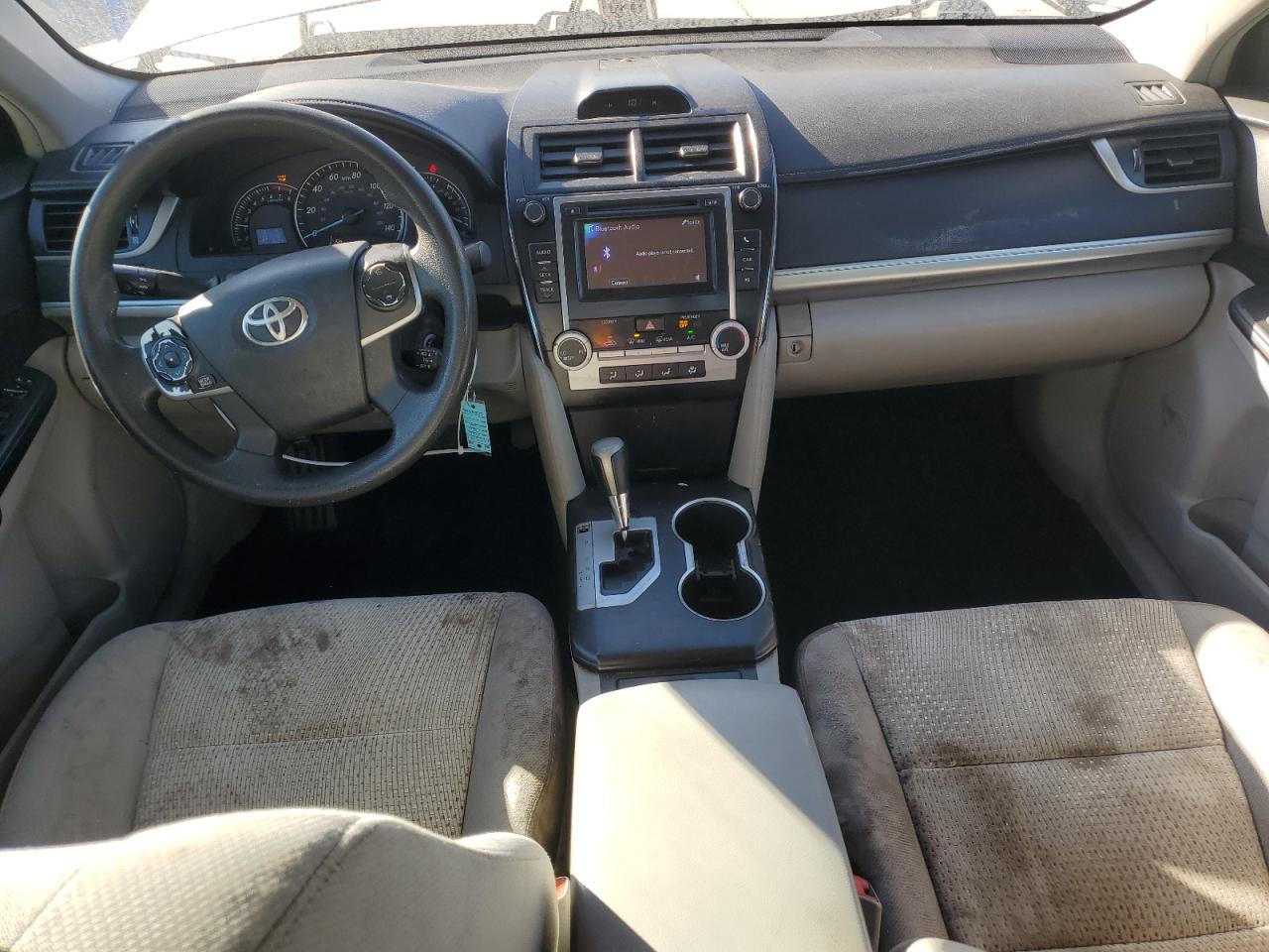 TOYOTA CAMRY BASE