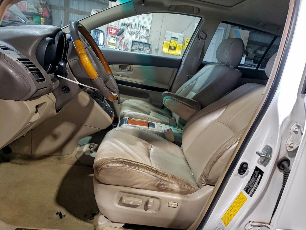 Lot #3297106533 2004 LEXUS RX 330