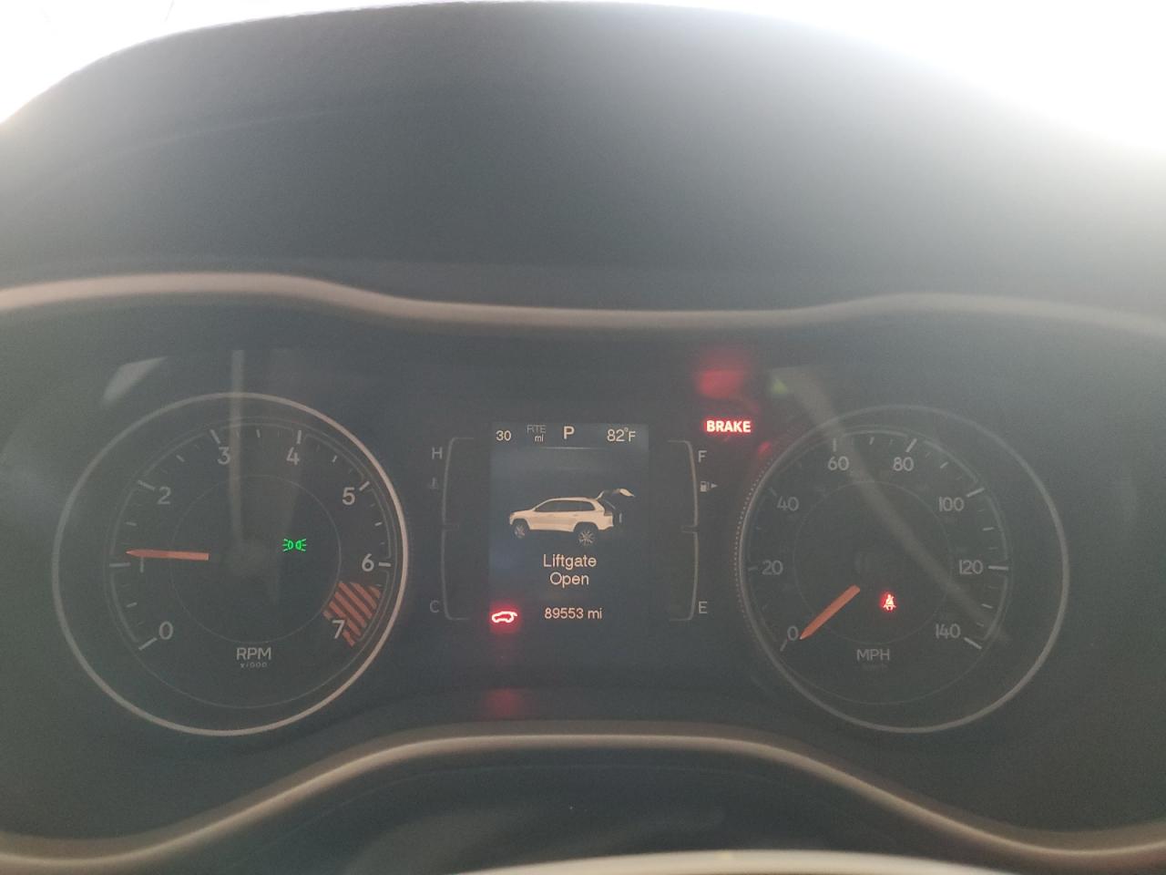 JEEP GRAND CHEROKEE SPORT