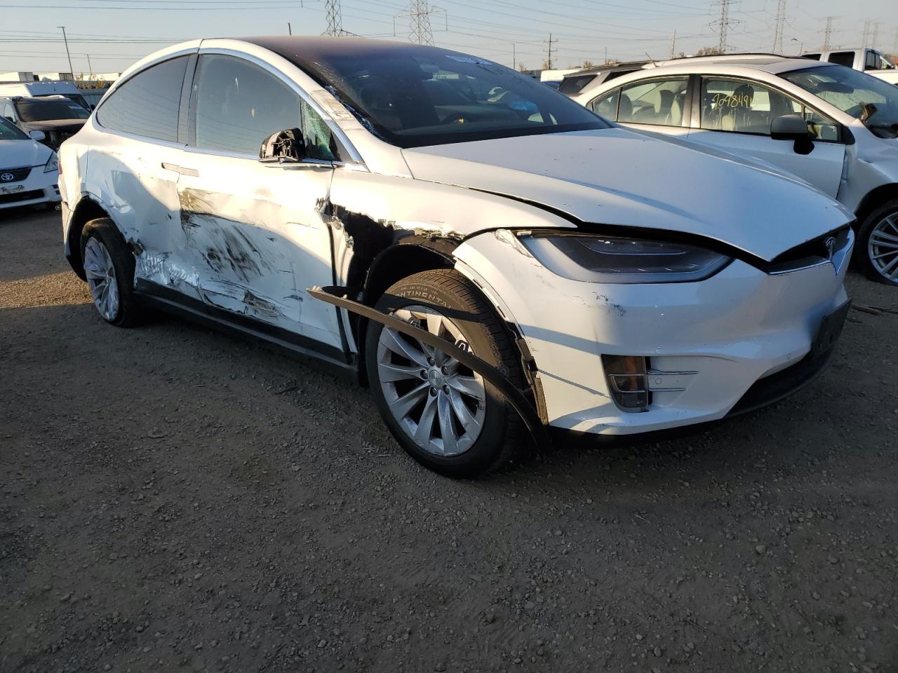 TESLA MODEL X