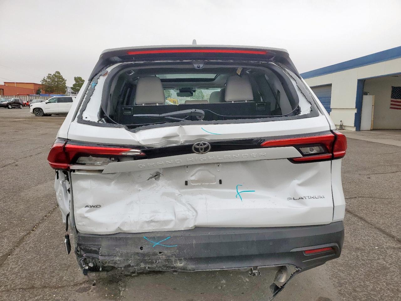 TOYOTA HIGHLANDER XLE