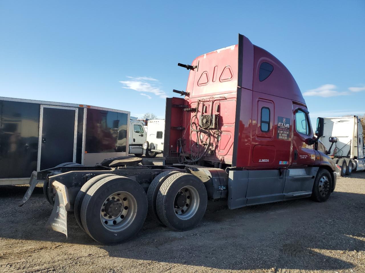 Lot #3287361982 2018 FREIGHTLINER CASCADIA 1