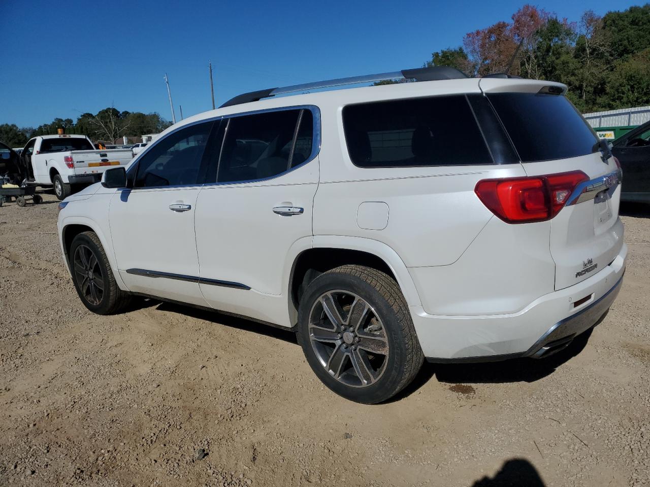 GMC ACADIA DENALI