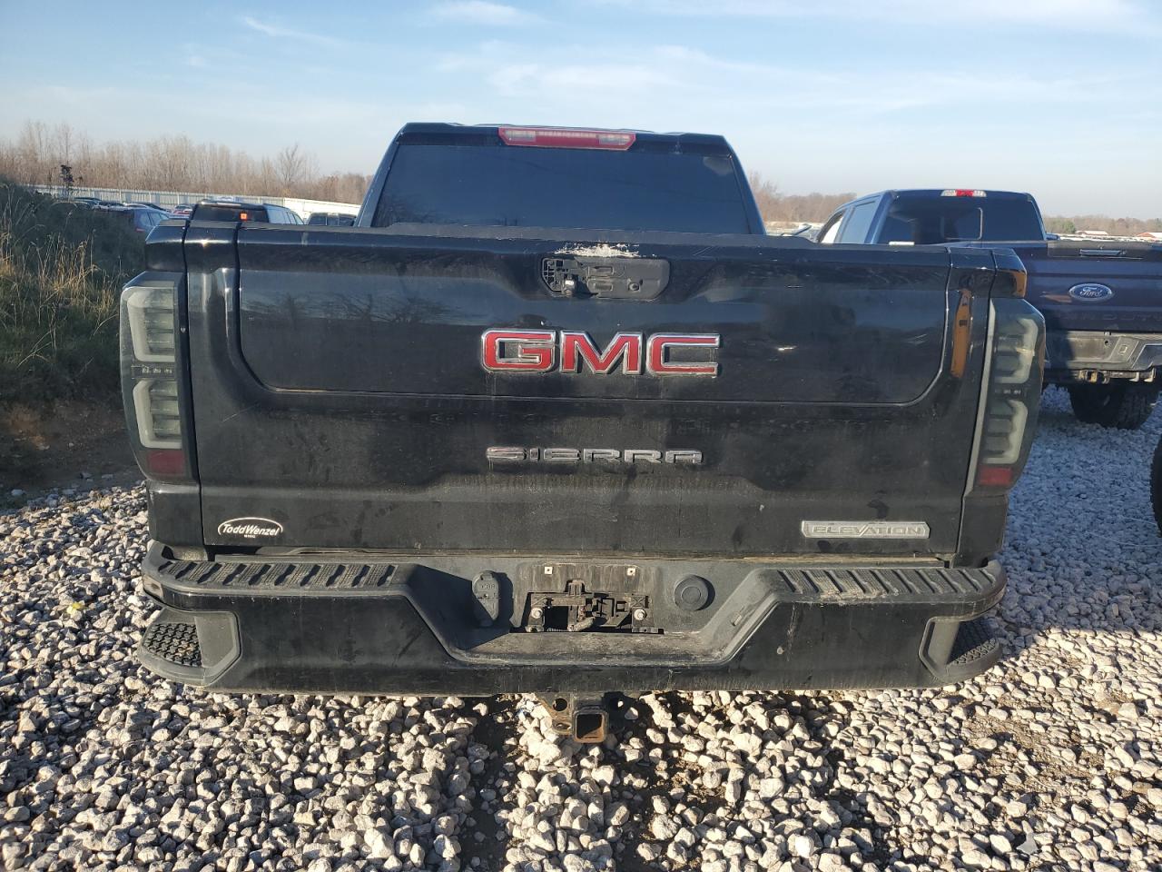 GMC SIERRA K1500 ELEVATION