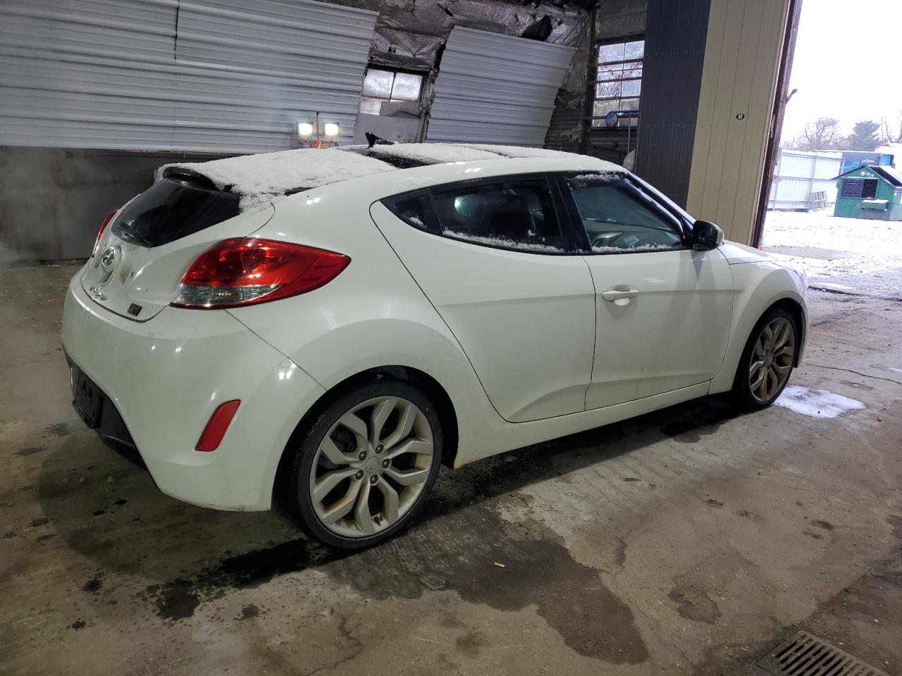 HYUNDAI VELOSTER