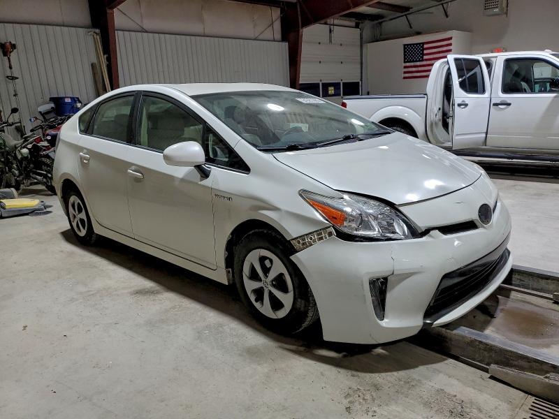 2015 TOYOTA PRIUS #3303954719