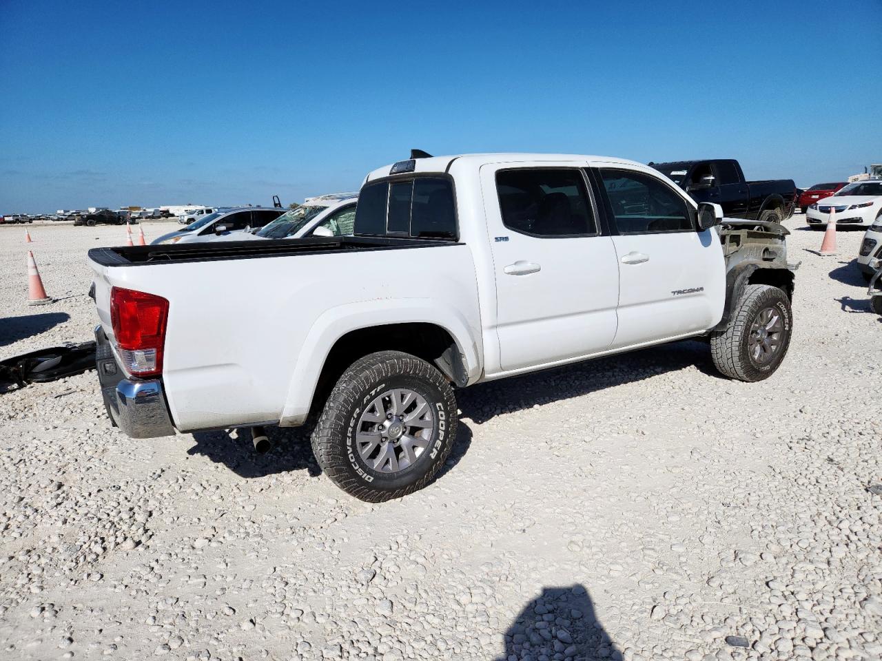 TOYOTA TACOMA DOUBLE CAB