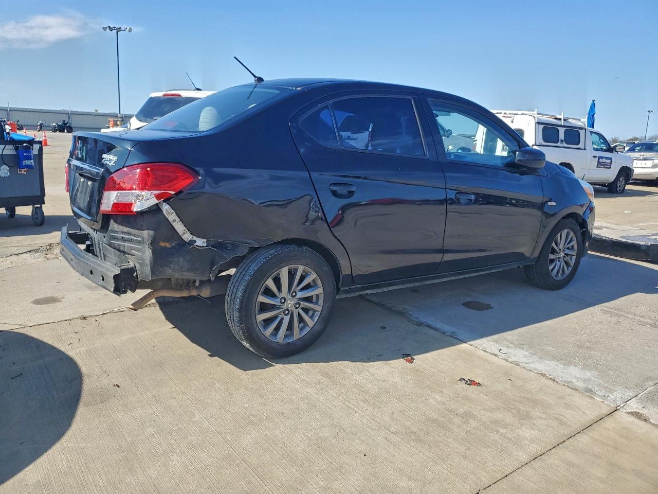 MITSUBISHI MIRAGE G4 ES