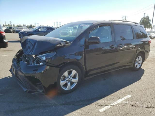 Global Auto Auctions: 2020 TOYOTA SIENNA LE