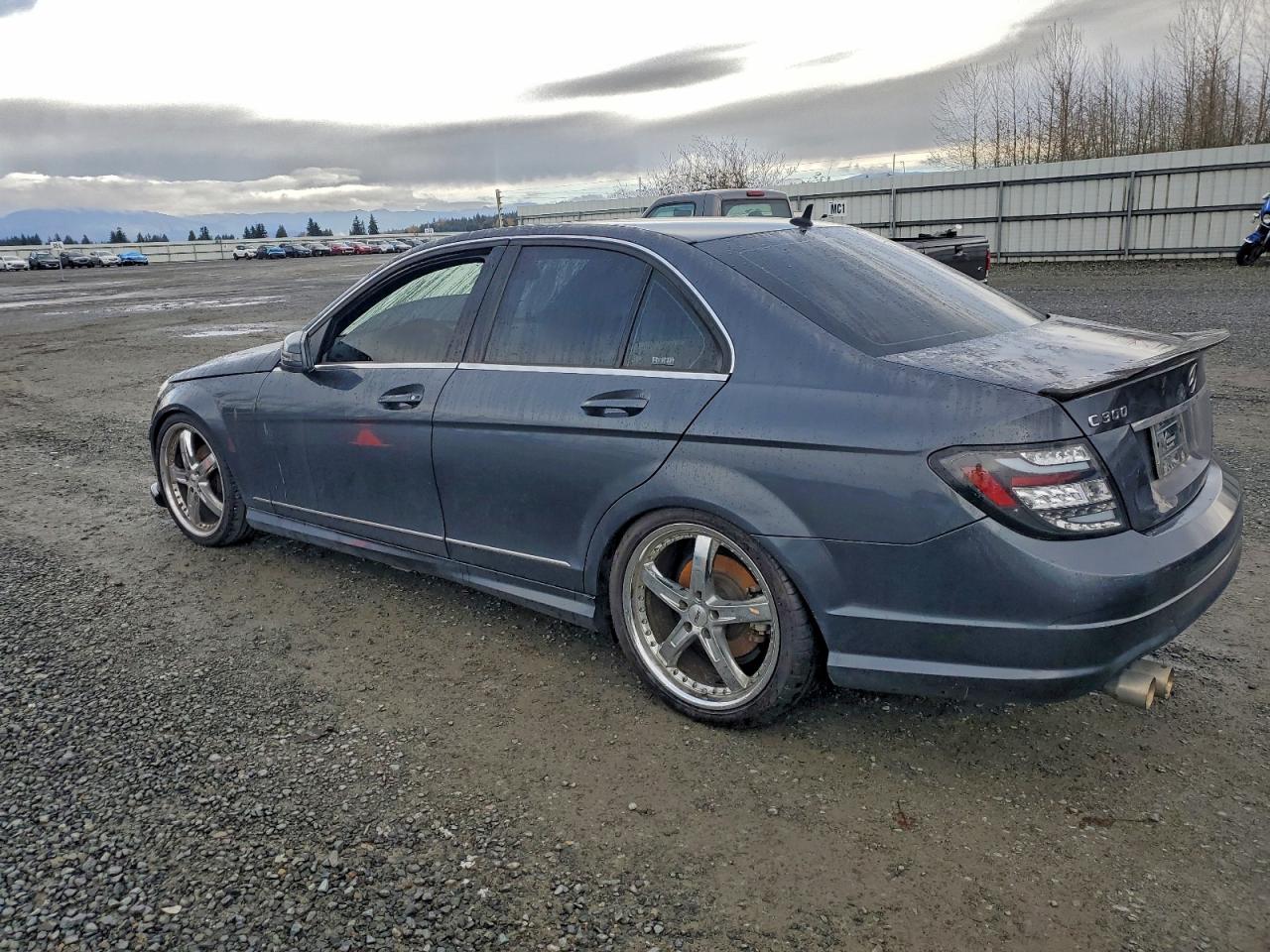 MERCEDES-BENZ C-CLASS 300