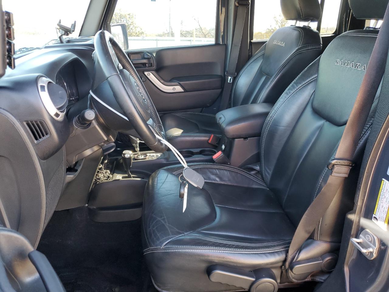 JEEP WRANGLER SAHARA