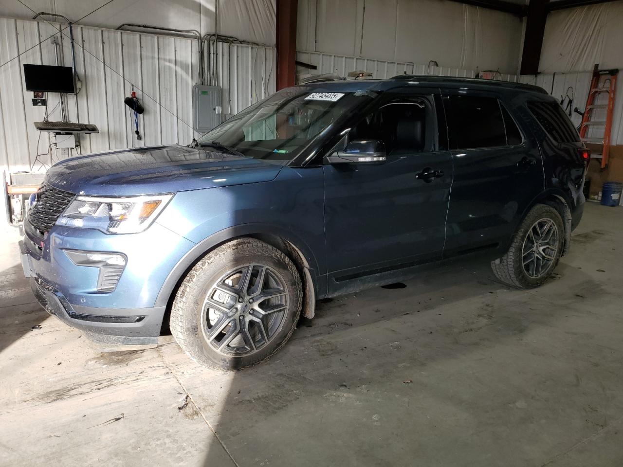 FORD EXPLORER SPORT