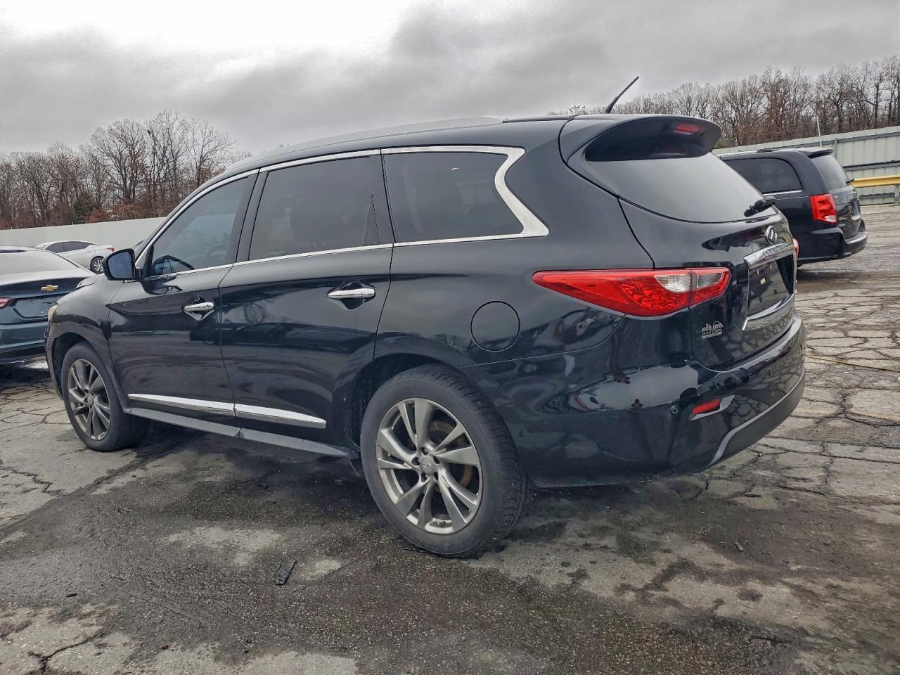 INFINITI JX35