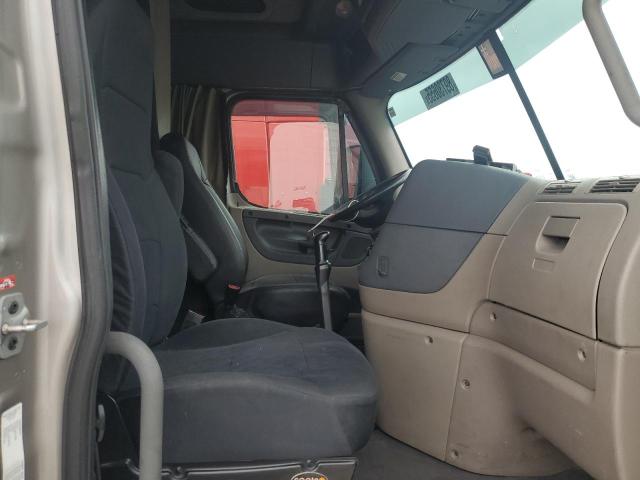 2015 FREIGHTLINER CASCADIA #3293414054