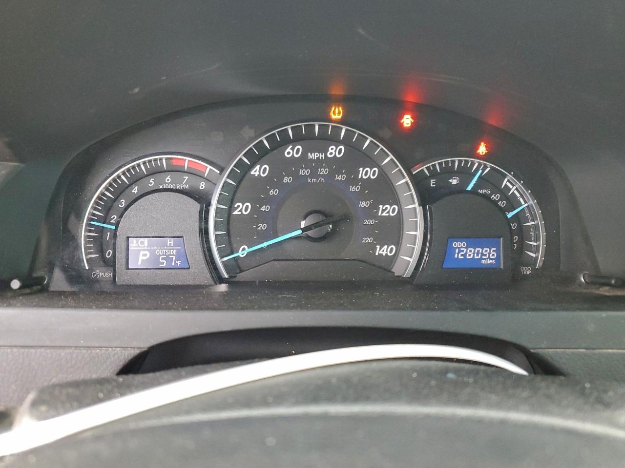 Lot #3304602501 2012 TOYOTA CAMRY BASE