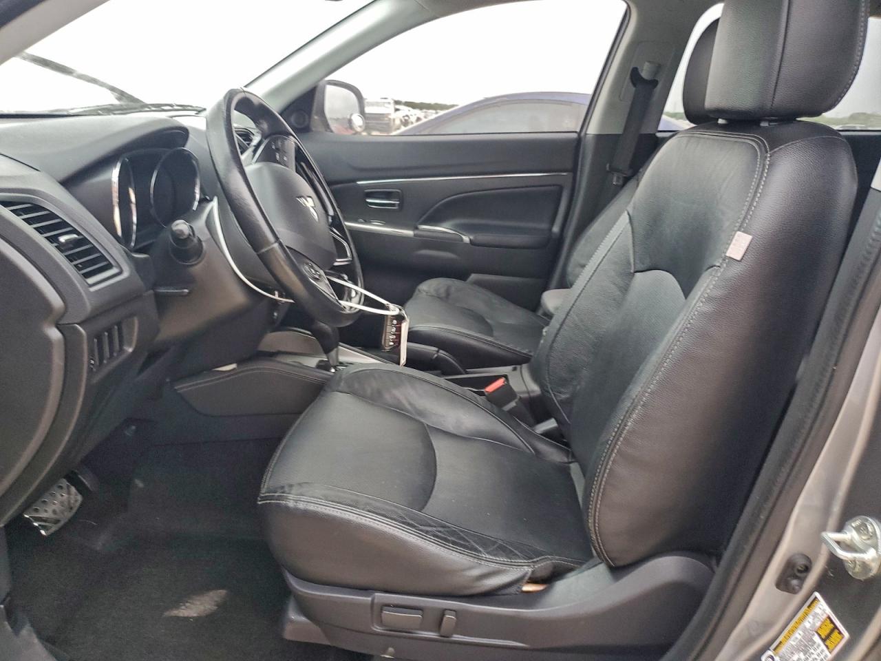 MITSUBISHI OUTLANDER SEL