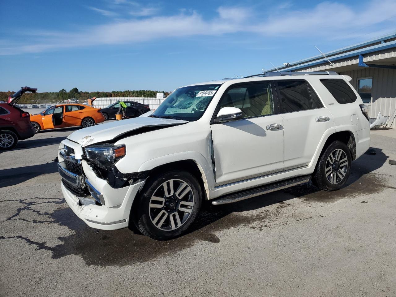 TOYOTA 4RUNNER SR5