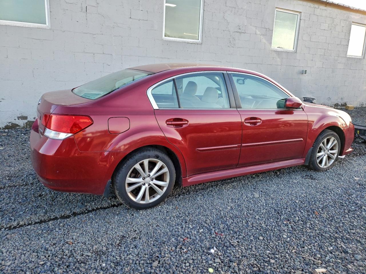 SUBARU LEGACY 2.5I PREMIUM
