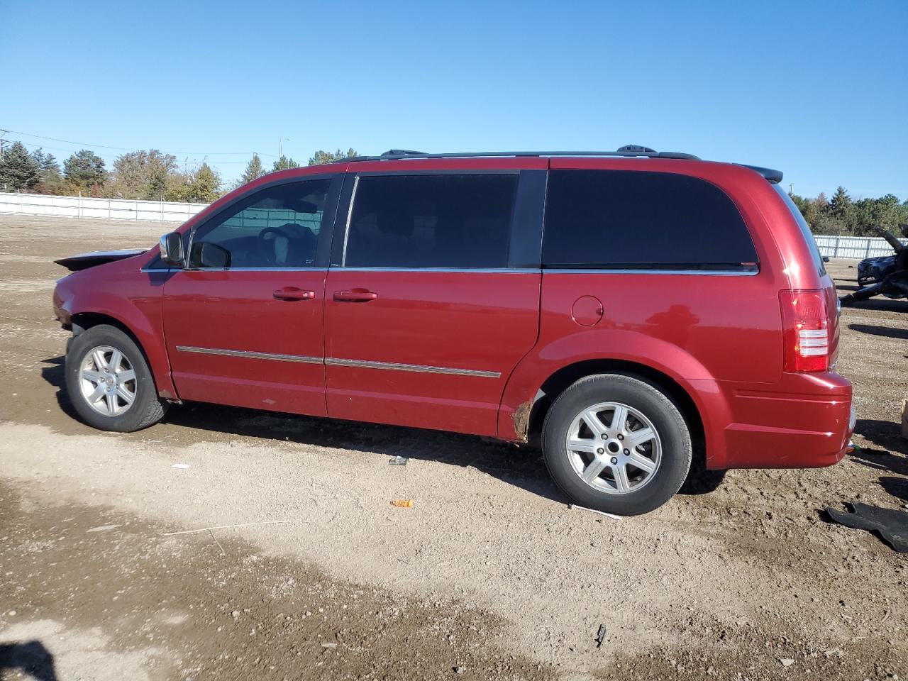 CHRYSLER TOWN & COUNTRY TOURING PLUS