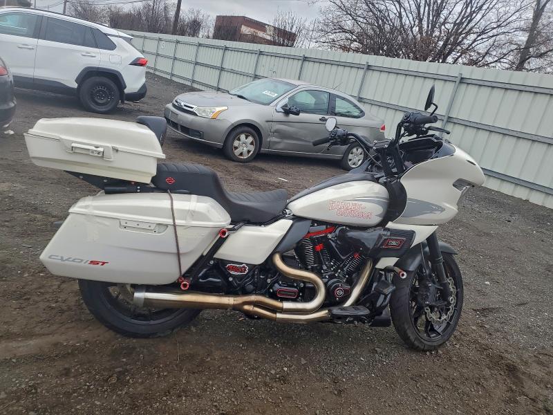 2024 HARLEY-DAVIDSON FLTRXSTSE #3302646119