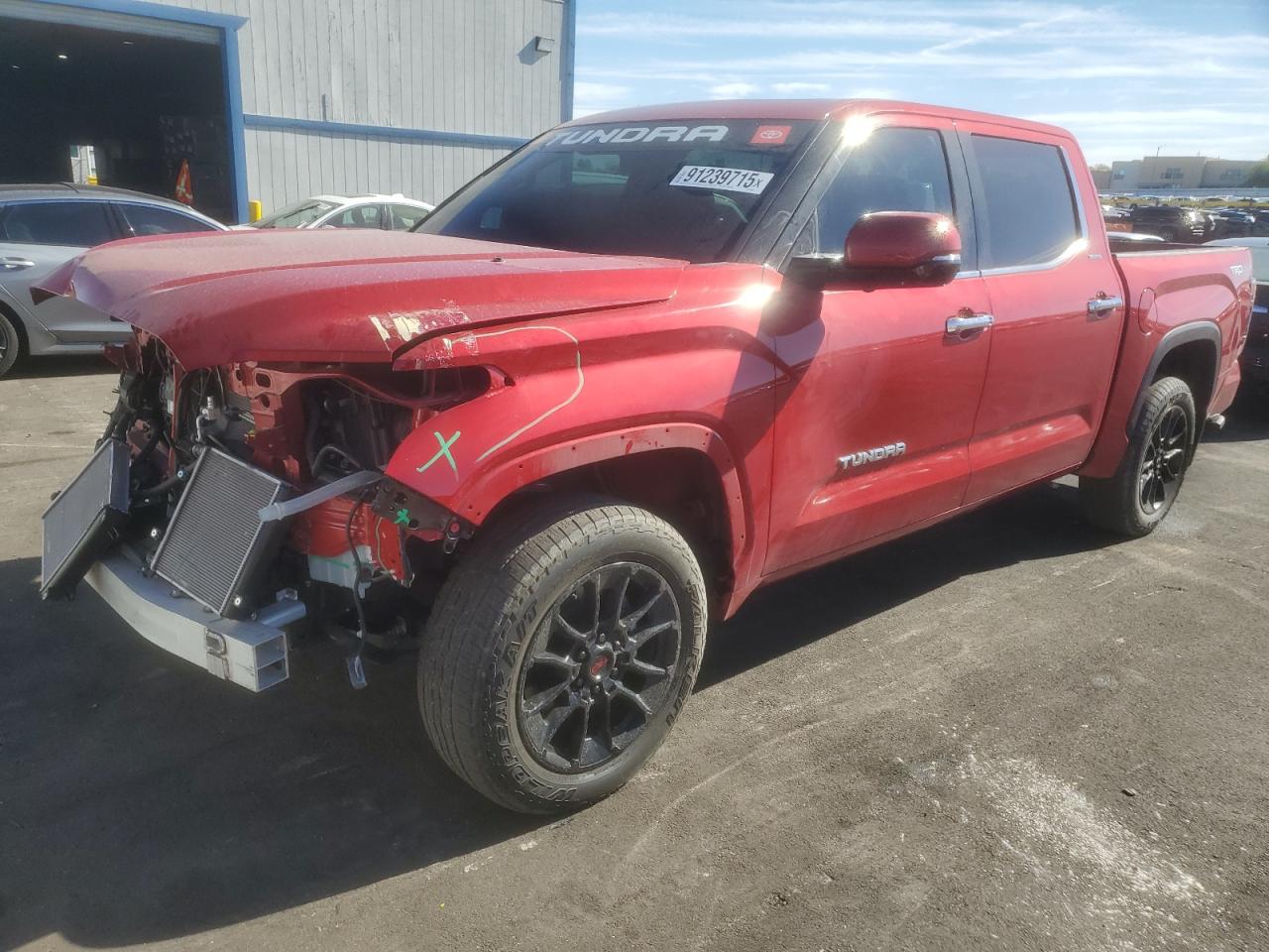 TOYOTA TUNDRA CREWMAX LIMITED