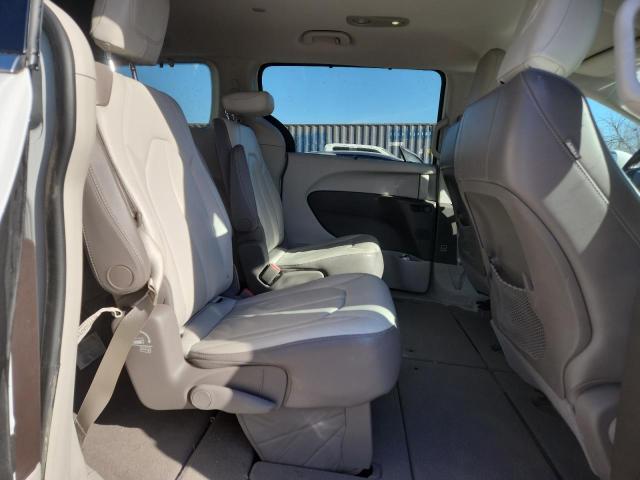 2017 CHRYSLER PACIFICA T - 2C4RC1BG6HR543806