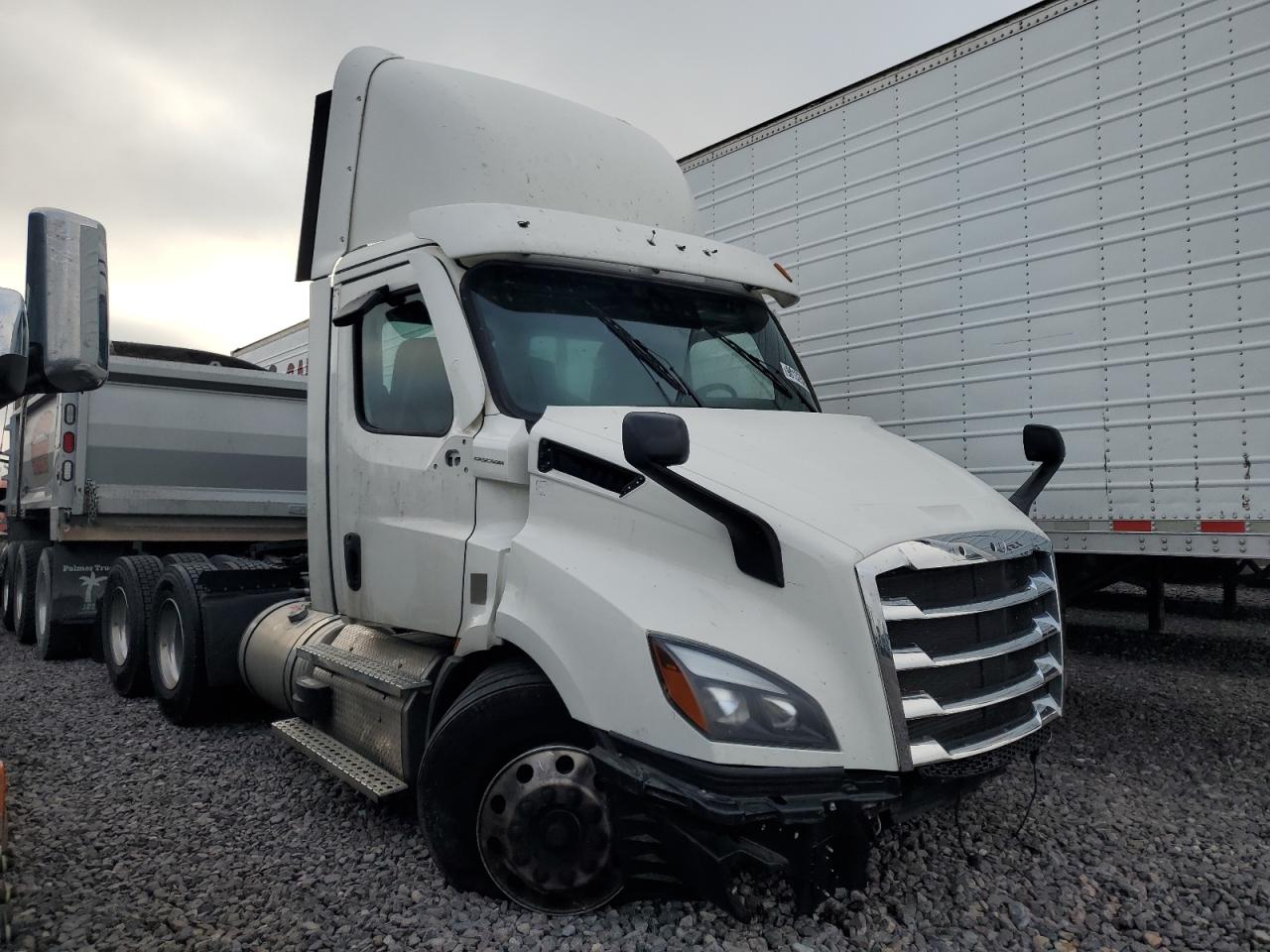 Lot #3291266958 2026 FREIGHTLINER CASCADIA 1