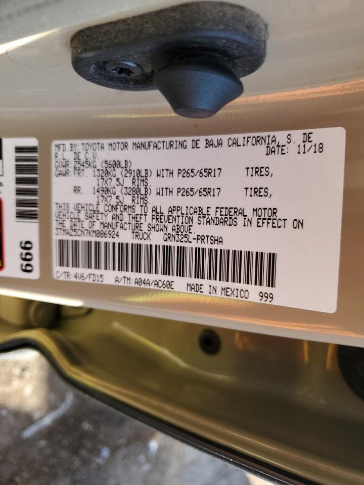 TOYOTA TACOMA DOUBLE CAB